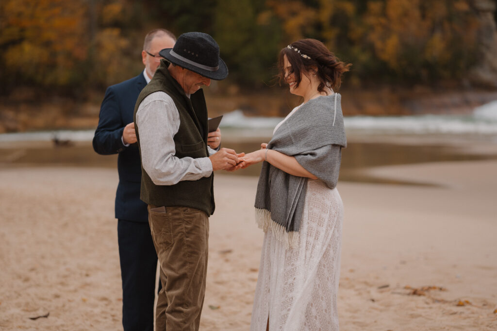 pictured rocks fall elopement