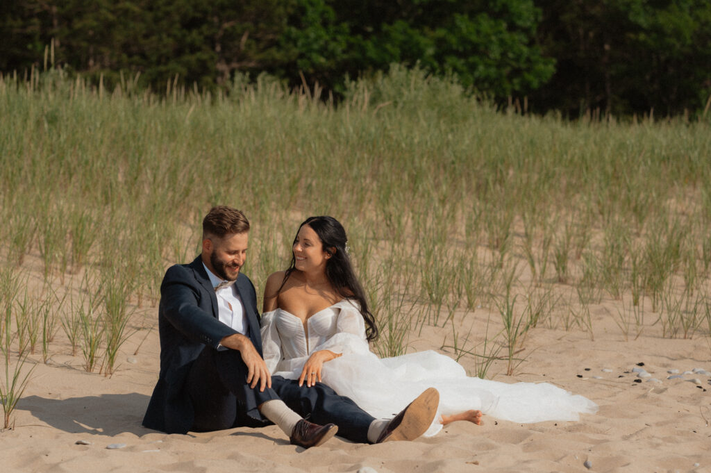 dreamy michigan beach wedding