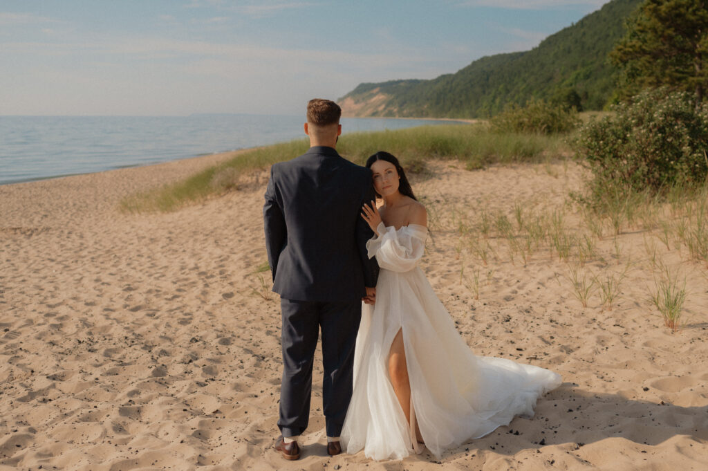 dreamy michigan beach wedding