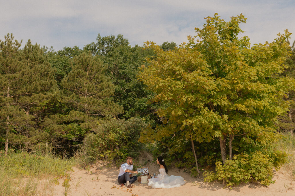 dreamy michigan beach wedding