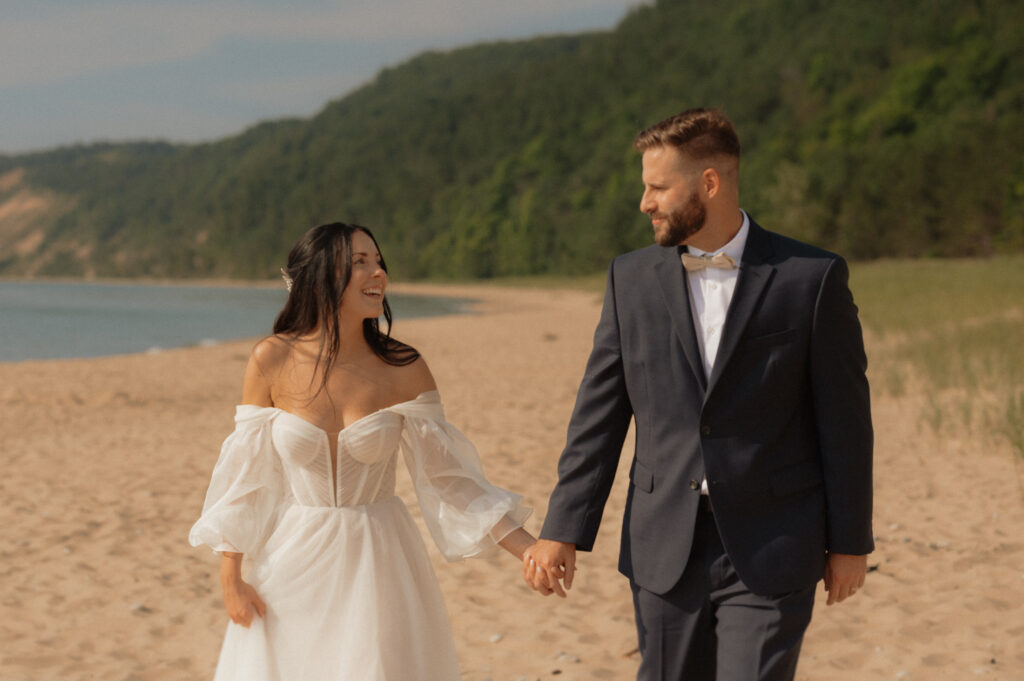 dreamy michigan beach wedding