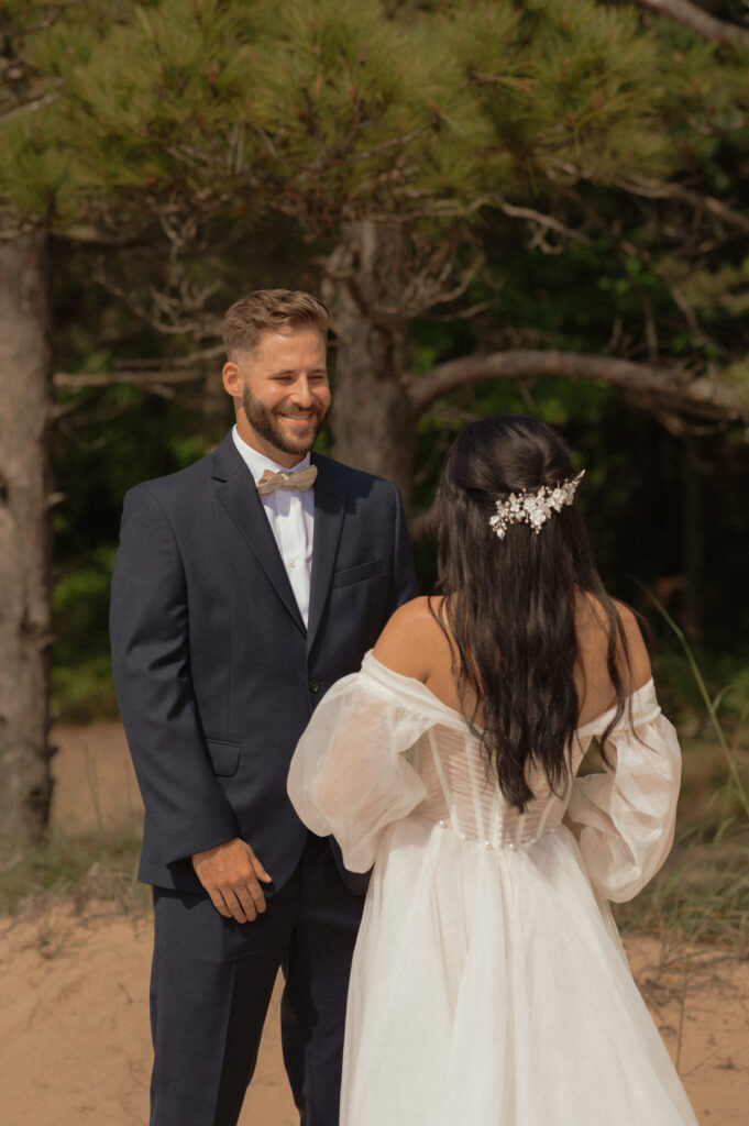 dreamy michigan beach wedding