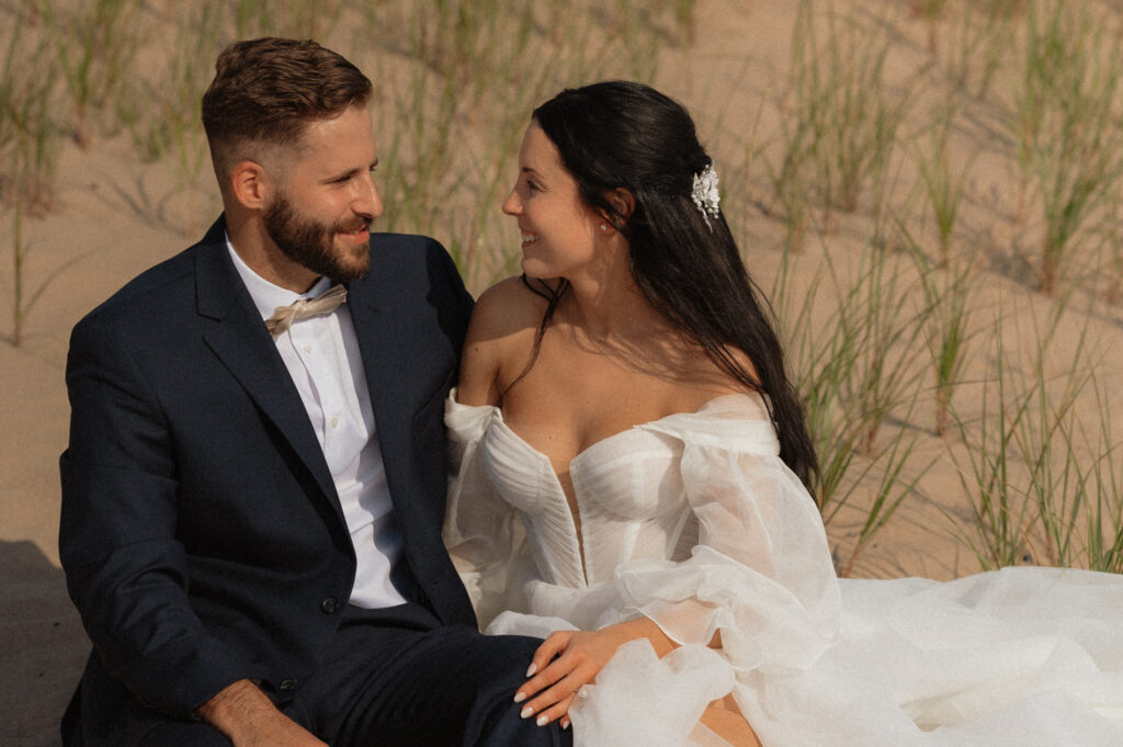 dreamy michigan beach wedding