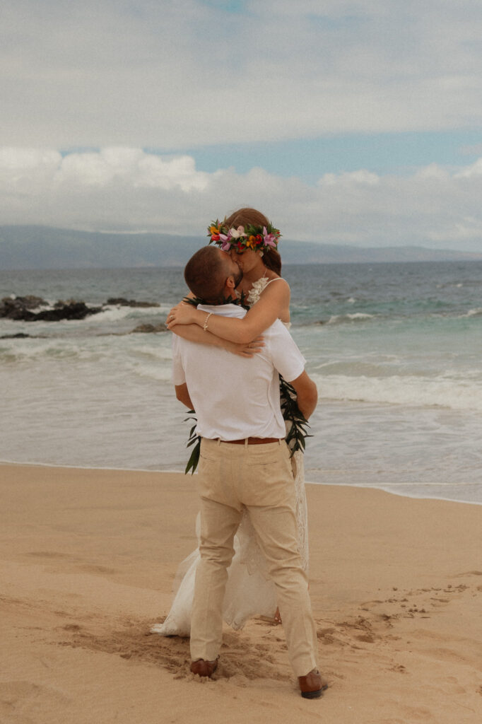 hawaii destination wedding