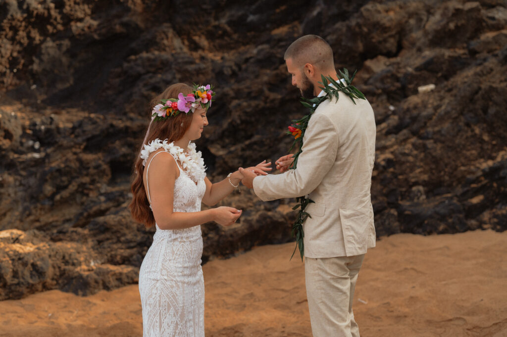 hawaii destination wedding