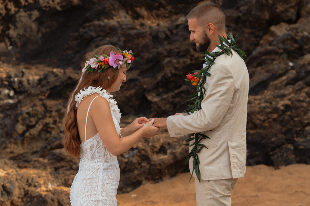 hawaii destination wedding