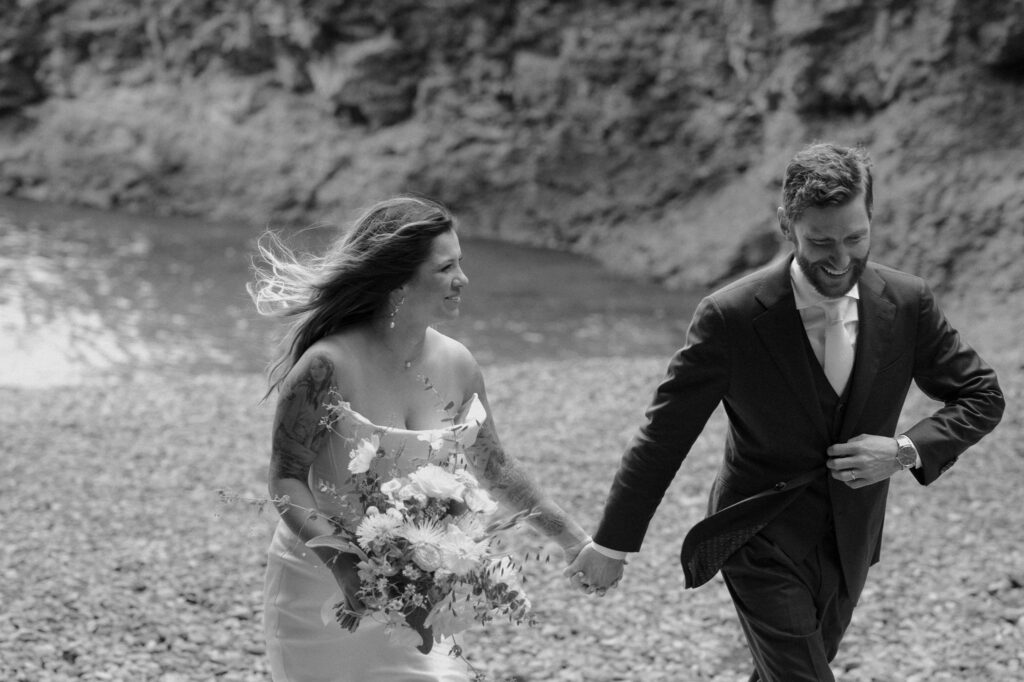 rainy upper peninsula elopement