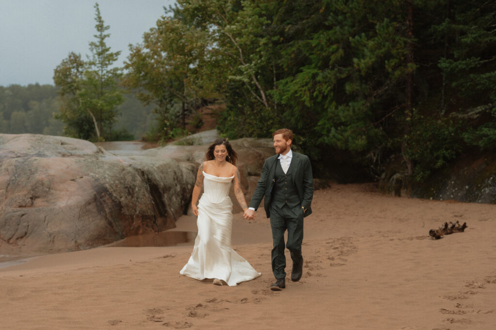 rainy upper peninsula elopement