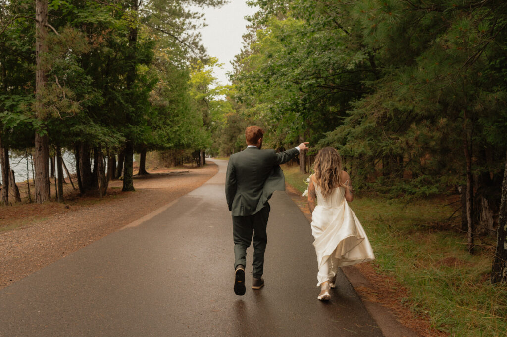 rainy upper peninsula elopement