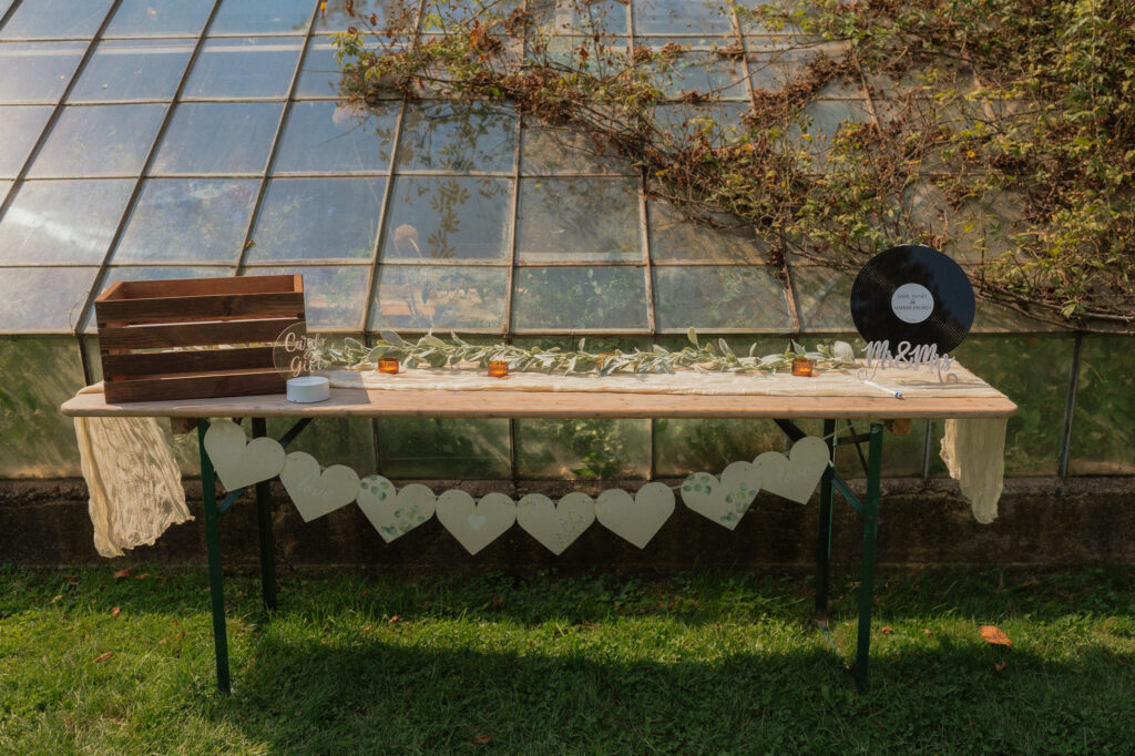 michigan greenhouse wedding