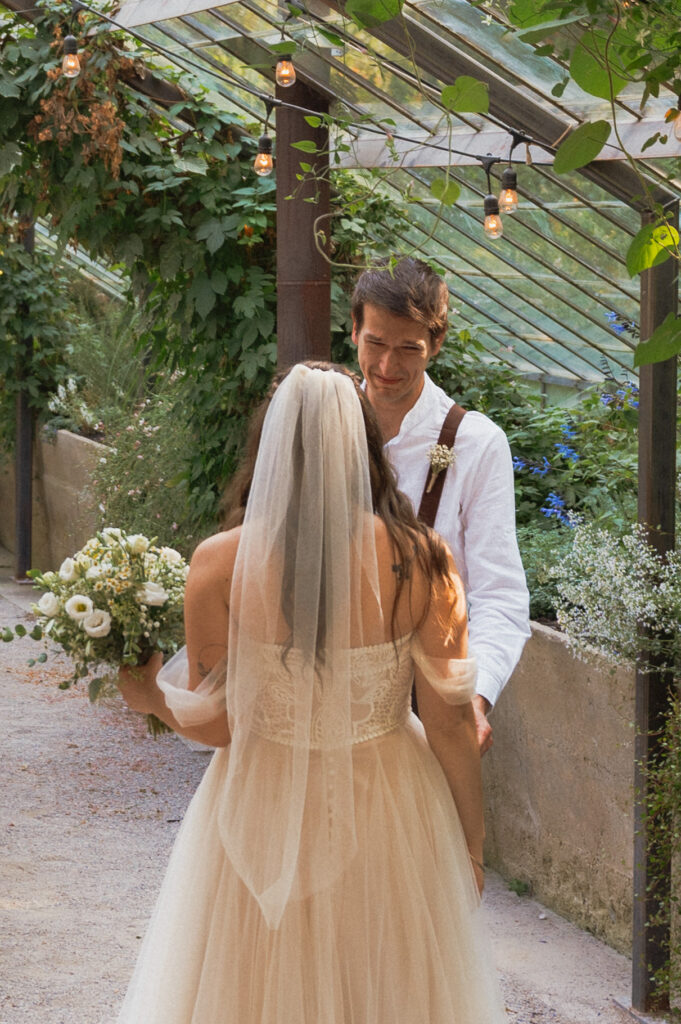 michigan greenhouse wedding