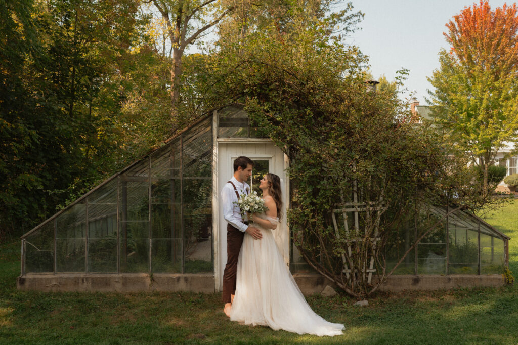 michigan greenhouse wedding