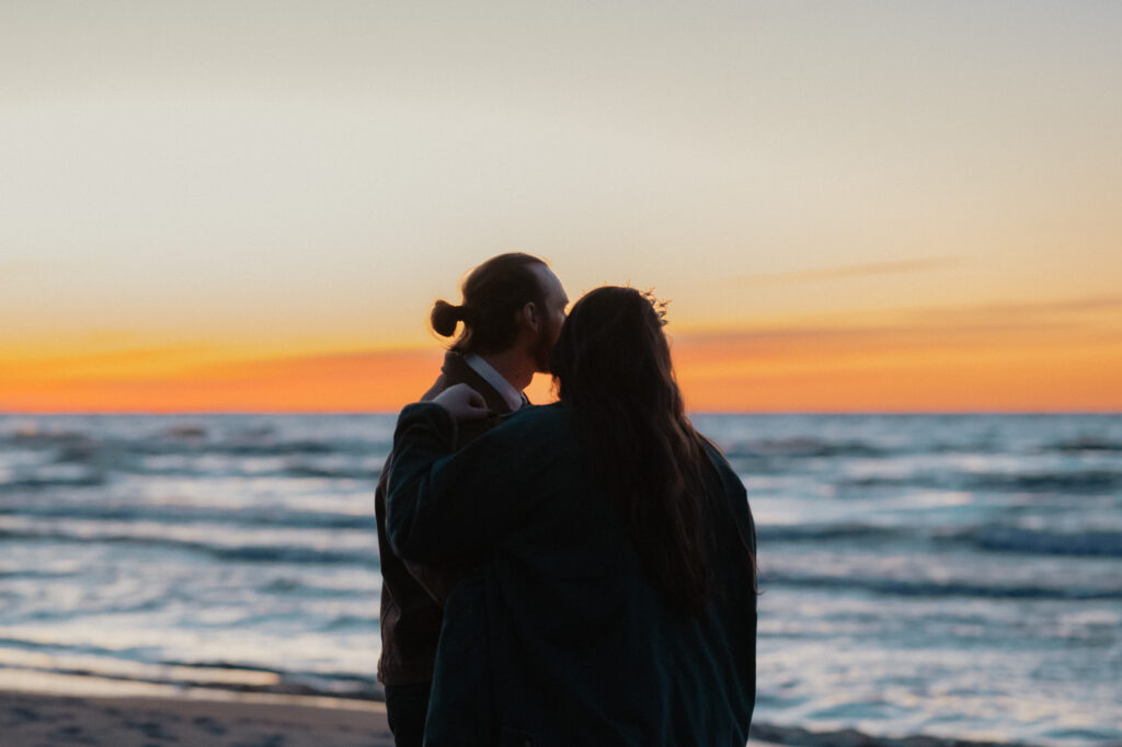 lake of the clouds elopement