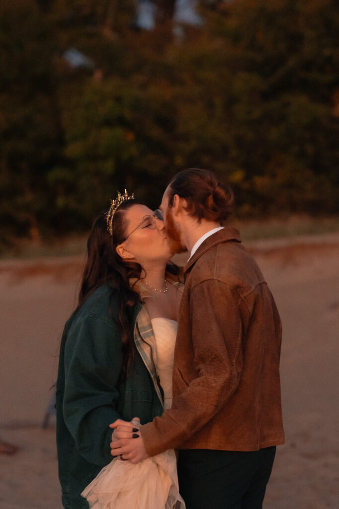 lake of the clouds elopement