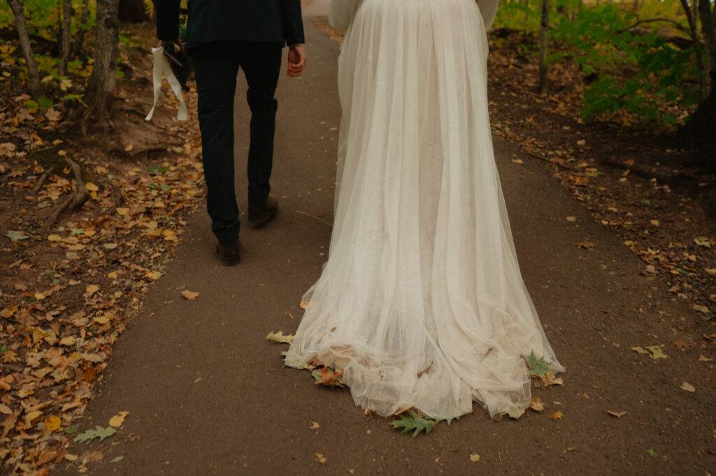 lake of the clouds elopement