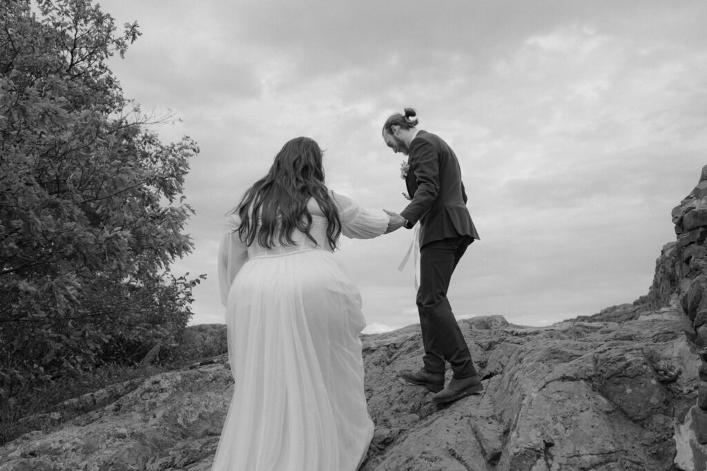 lake of the clouds elopement