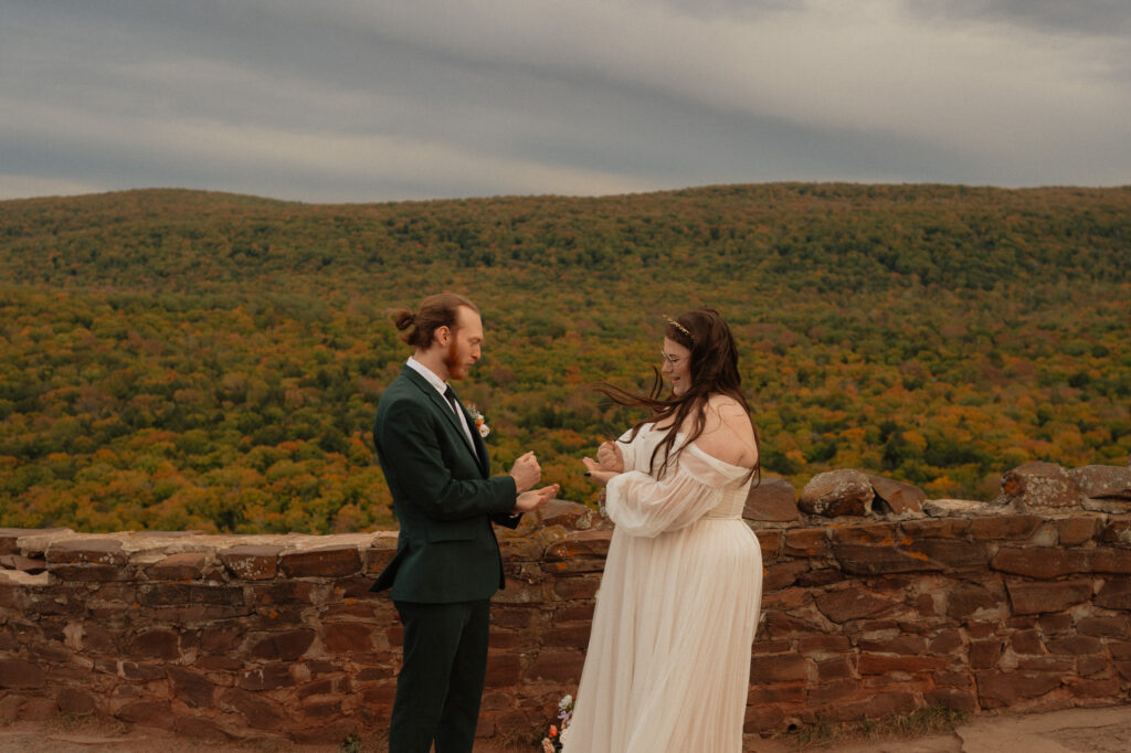 lake of the clouds elopement