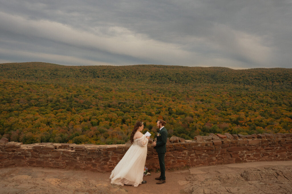 lake of the clouds elopement