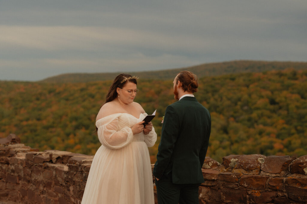 lake of the clouds elopement