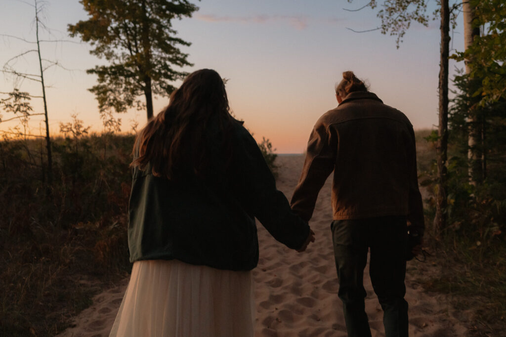 lake of the clouds elopement