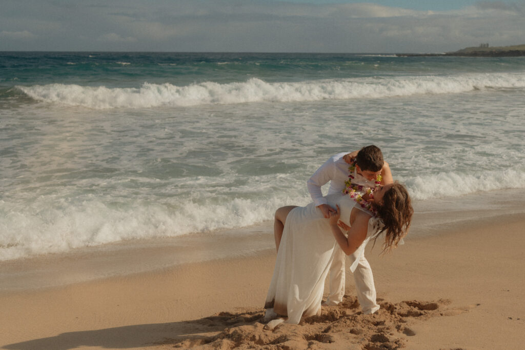 maui rainbow elopement