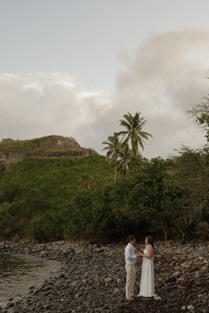 maui rainbow elopement