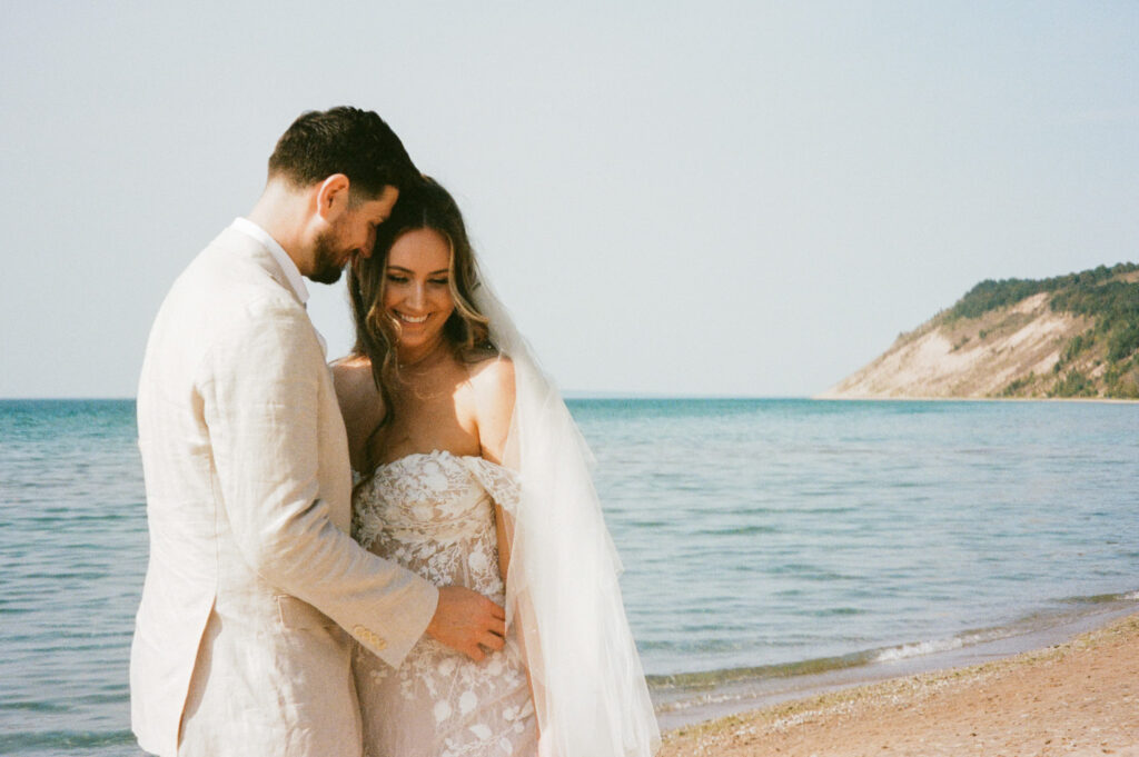michigan beach vineyard elopement