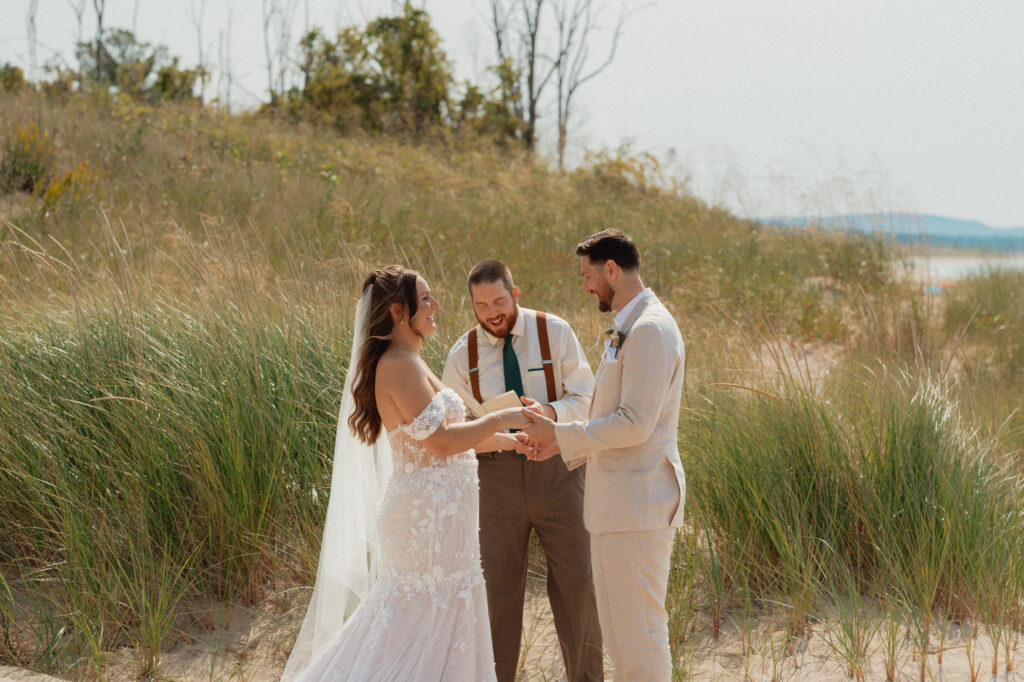 michigan beach vineyard elopement