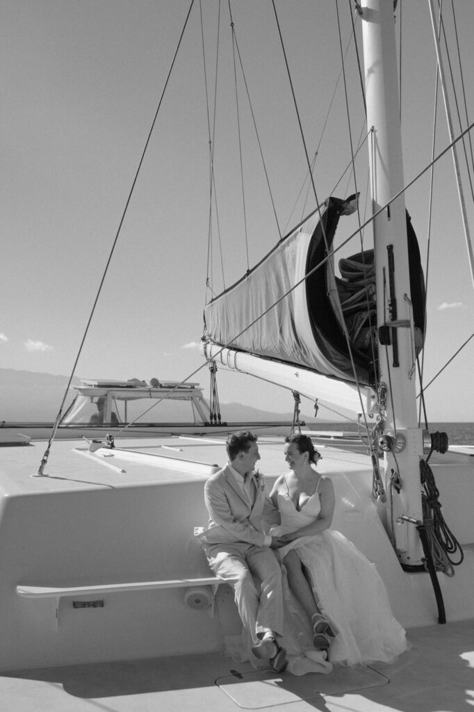 hawaii sailboat elopement