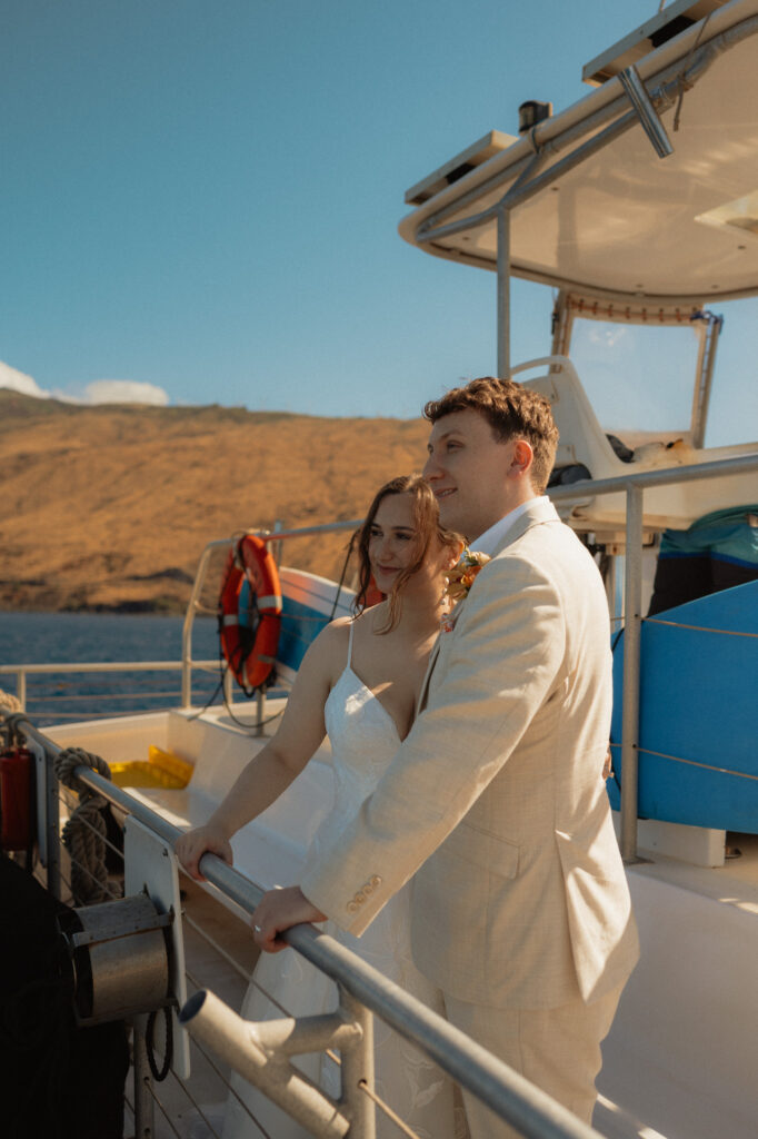 hawaii sailboat elopement