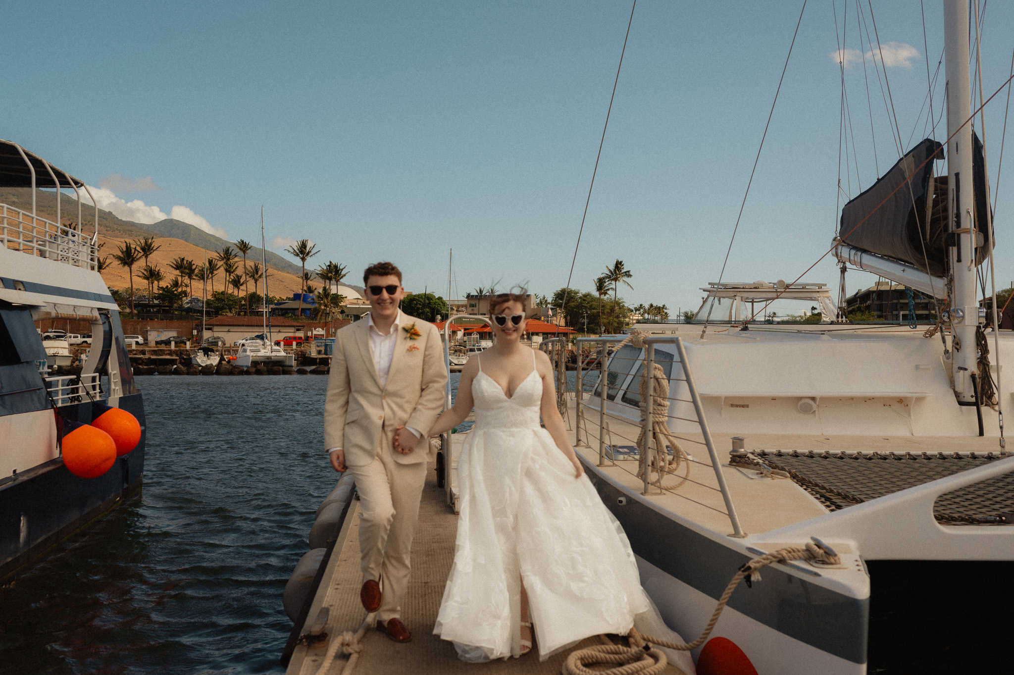 hawaii sailboat elopement