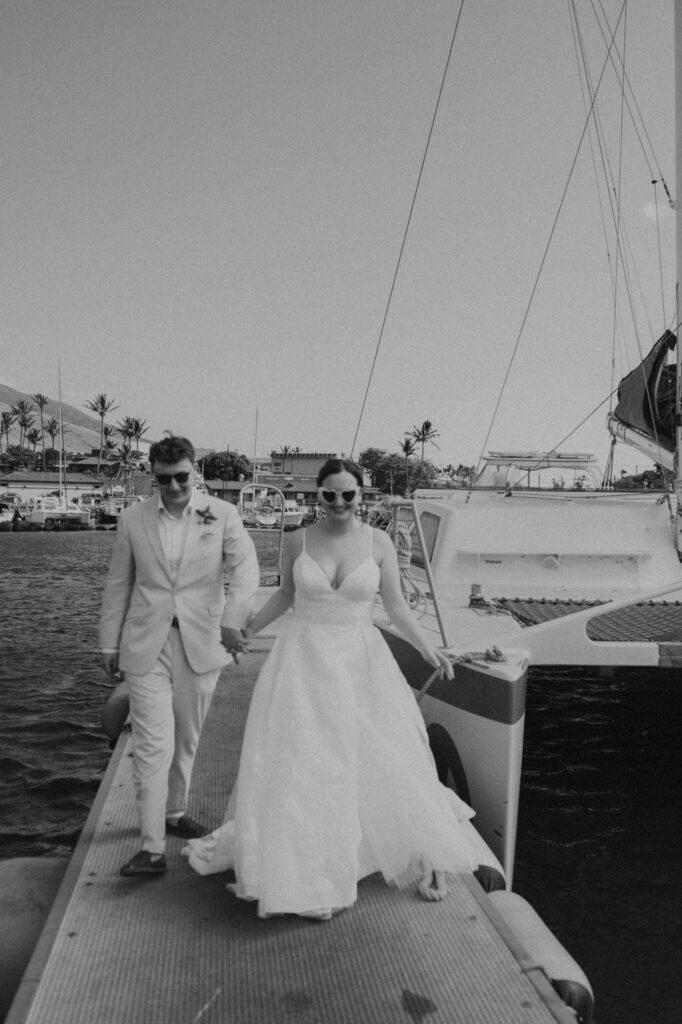 hawaii sailboat elopement