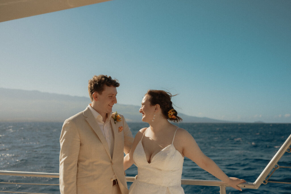 hawaii sailboat elopement