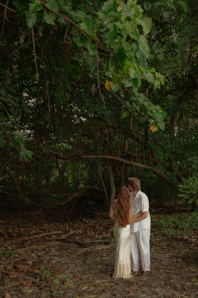 hawaii elopement