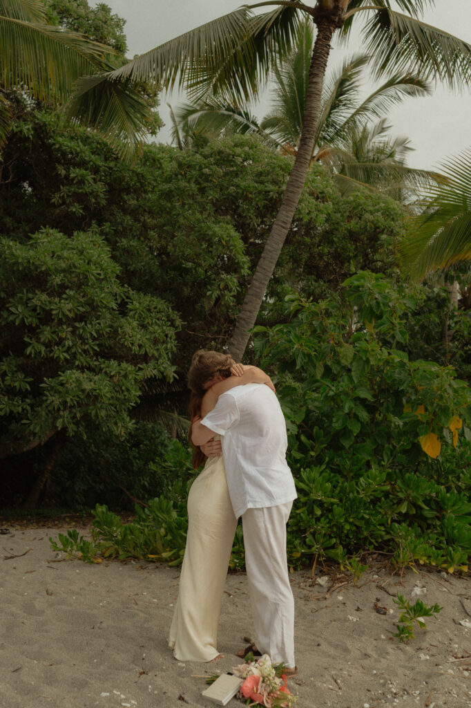 hawaii elopement