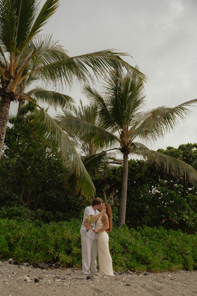 hawaii elopement