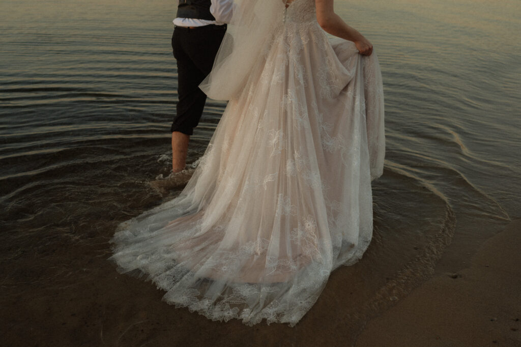 pictured rocks wedding