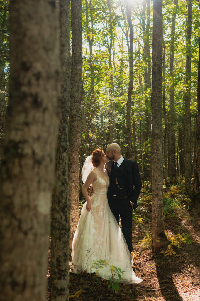 pictured rocks wedding