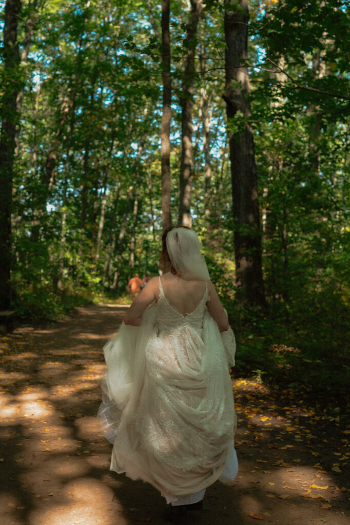 pictured rocks wedding