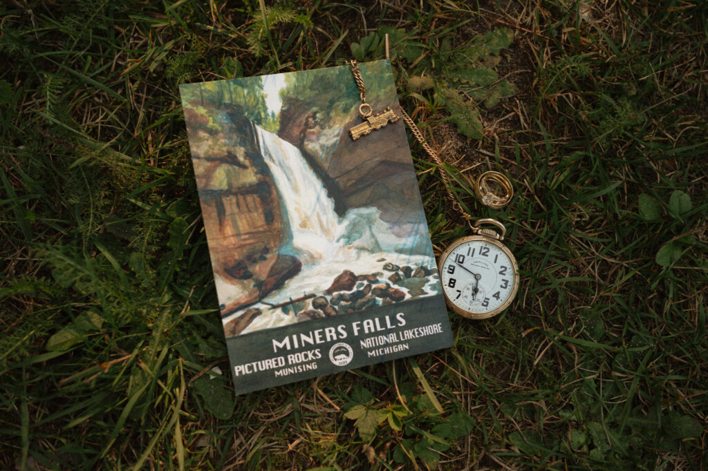 pictured rocks wedding