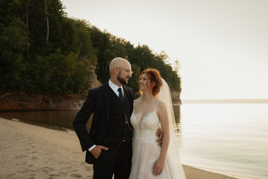 pictured rocks wedding
