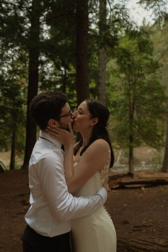michigan small wedding upper peninsula waterfalls