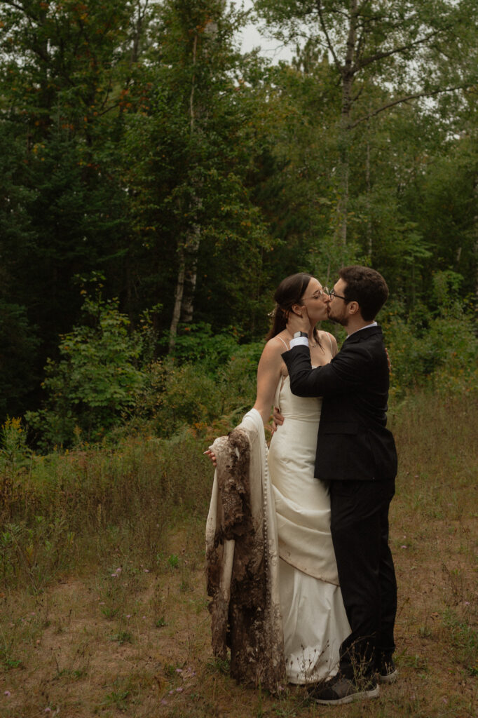 michigan small wedding upper peninsula waterfalls