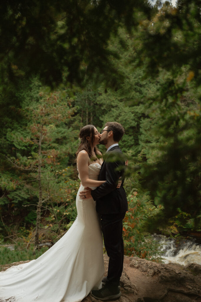 michigan small wedding upper peninsula waterfalls