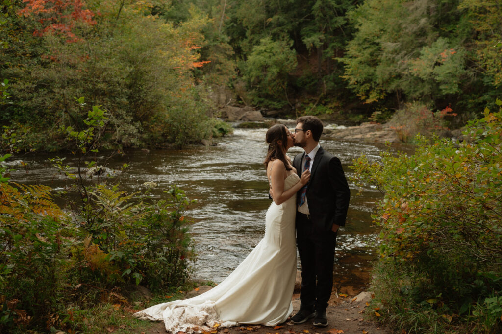 michigan small wedding upper peninsula waterfalls