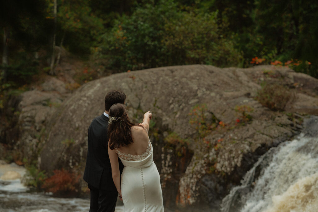 michigan small wedding upper peninsula waterfalls